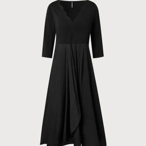 Just now fashion women's black dress size lage V neck